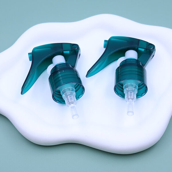 24/410 Personal care sprayers that can be used for facial hydration - Image 3