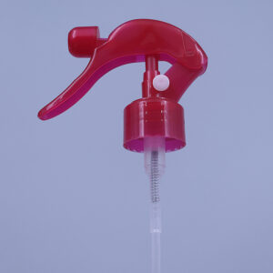 28/410   Spray gun for garden nutrient spraying